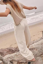 Zweiteiliges Damen-Set aus Strick-T-Shirt und Hose