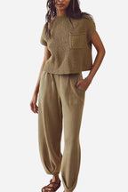Zweiteiliges Damen-Set aus Strick-T-Shirt und Hose