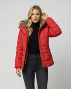 Warm gefütterte Damen-Winterjacke mit Kapuze