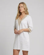 Stilvolles Damen-Sommerkleid für warme Tage