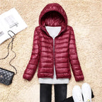 Ultraleichte, verstaubare Damen-Steppjacke mit Kapuze