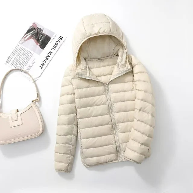 Ultraleichte, verstaubare Damen-Steppjacke mit Kapuze