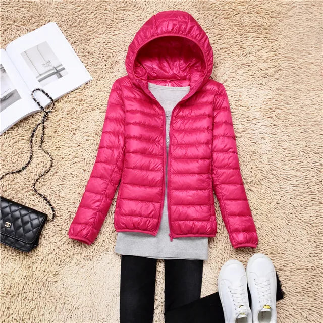 Ultraleichte, verstaubare Damen-Steppjacke mit Kapuze