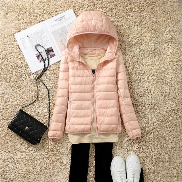 Ultraleichte, verstaubare Damen-Steppjacke mit Kapuze