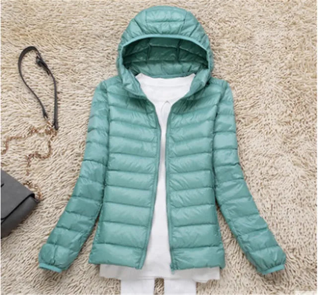 Ultraleichte, verstaubare Damen-Steppjacke mit Kapuze