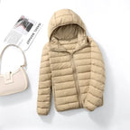 Ultraleichte, verstaubare Damen-Steppjacke mit Kapuze