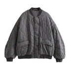 Locker geschnittene graue Damen-Steppjacke