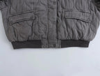 Locker geschnittene graue Damen-Steppjacke